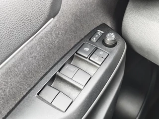 Toyota Yaris Cross Toyota Yaris Cross 1.5 Hybrid Dynamic Plus | Pano | Head-Up Display | Navi | Stoelv - afbeelding nr 26