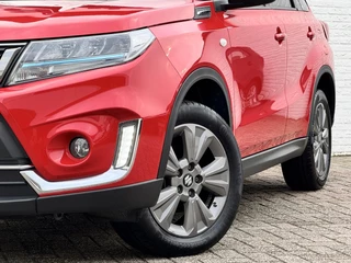 Suzuki Vitara Suzuki VITARA 1.4 Boosterjet Select Smart Hybrid Adaptive cruise control Climate control Parkeercamera Apple / Android carplay - afbeelding nr 13