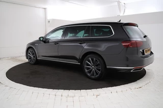 Volkswagen Passat Navigatie, Apple carplay, Climate, - afbeelding nr 2