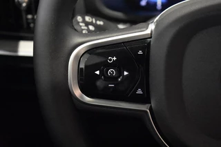 Volvo V60 Volvo V60 T6 350pk AWD Plus Dark | S/K Dak | Harman Kardon | Trekhaak - afbeelding nr 22