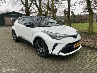 Toyota C-HR Toyota C-HR 1.8 Hybrid Bi-Tone Leer,camera,navigatie All in - afbeelding nr 3