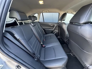 Toyota RAV4 Toyota RAV4 2.5 Hybrid Dynamic / Trekhaak / Leer / Camera - afbeelding nr 18