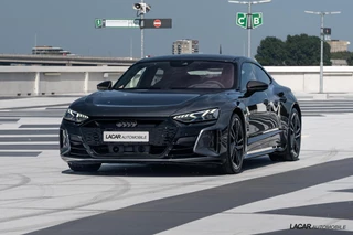 Audi e-tron GT Audi e-tron GT RS 598 pk I NP 186k I Carbon I RS design rood - afbeelding nr 3