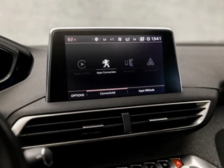 Peugeot 5008 Peugeot 5008 1.2 PureTech GT-Line 7 Persoons (PANORAMADAK, NAPPA LEDER, MEMORY SEATS, STOELVERWARMING, APPLE CARPLAY, KEYLESS, ELEK ACHTERKLEP, GETINT GLAS, NIEUWSTAAT) - afbeelding nr 32