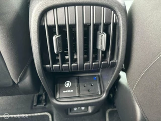 Hyundai Kona Hyundai Kona Electric Comfort Smart 65.4 kWh | Warmtepomp | Trekhaak | Stoel + stuur verwarm - afbeelding nr 13