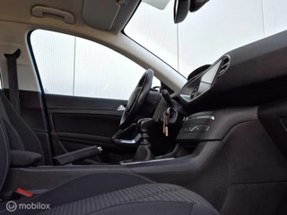 Peugeot 308 PEUGEOT 308 SW 1.2 PURETECH ACTIVE/CAMERA/PANO/LED/DIGITALE TELLER/CARPLAY - afbeelding nr 14