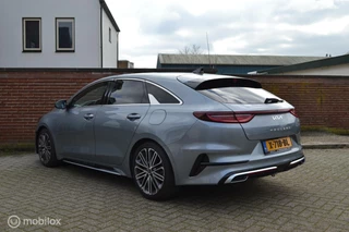 Kia ProCeed Kia ProCeed 1.5 T-GDi GT-PlusLine | Pano dak | PDC | Trekhaak | CarPlay | JBL | Camera - afbeelding nr 4