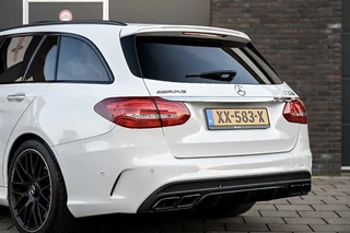 Mercedes-Benz C-Klasse Mercedes-Benz C-klasse Estate C63S | 1E NL EIG | BTW AUTO | KUIPSTOELEN, KERAMISCH, PANO, 1E LAK, SUPER NETTE AUTO, NIGH - afbeelding nr 17