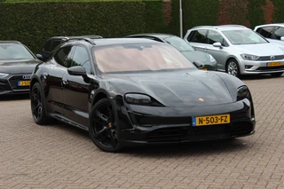Porsche Taycan Cross Turismo 4 93 kWh