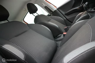 Peugeot 208 Peugeot 208 1.2 PureTech Blue Lease Executive AIRCO/CRUISE - afbeelding nr 10