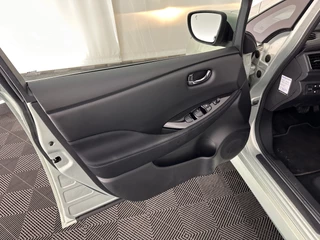 Nissan Leaf Aut. *ADAPTIVE-CRUISE | DIGI-COCKPIT | TOP-VIEW | BLINDSPOT | KEYLESS | DAB+ | LANE-ASSIST | HEATED-SEATS | ECC | PDC | COMFORT-SEATS | 17