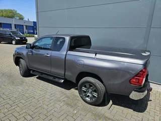 Toyota Hilux Toyota HiLux 2.8 D-4D Xtra Cab 3500 KG Nieuwstaat navi camera  204 PK - afbeelding nr 10