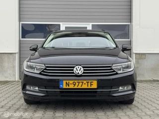 Volkswagen Passat Volkswagen Passat Variant 1.4 TSI ACT Comfortline Business - afbeelding nr 2