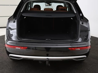 Audi Q5 Audi Q5 2.0 TDI quattro Sport | Leder | Stoelverwarming |  Trekhaak | Virtual Cockpit | Navigatie | Keyless | Xenon | Elektrische stoelen | Climate control | Parkeerhulp | Cruise control - afbeelding nr 13