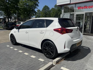 Toyota Auris Navigatie, Parkeersensoren, Stoelverwarming ,  All-in Rijklaarprijs - afbeelding nr 3