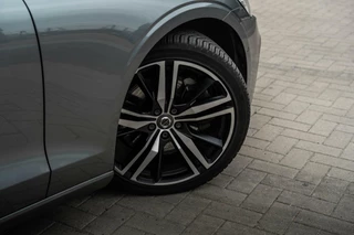 Volvo V60 Volvo V60 2.0 T6 340PK AWD R-Design Head Up|360|Pano|Bomvol! - afbeelding nr 15
