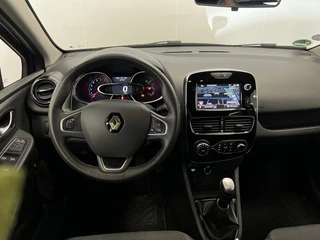 Renault Clio Renault Clio Estate 0.9 TCe 90PK / Limited / Navi / Stoelverw. / Pdc / - afbeelding nr 6