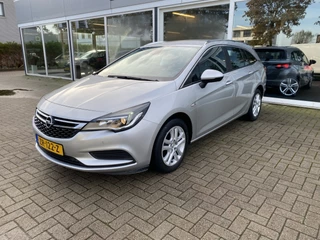 Opel Astra Opel Astra Sports Tourer 1.0 Turbo Business+ 50% deal 4.875,- ACTIE Sportstoelen / Navi  / Clima / Cruise / Telefoon - afbeelding nr 3