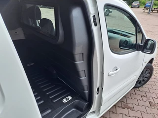 Citroën Berlingo Citroën Berlingo 1.6 HDI 75 Club | Airco | Cruise | Navi | 3-zits | Marge | - afbeelding nr 30
