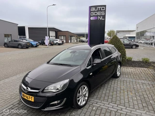 Opel Astra Opel Astra Sports Tourer 1.4 Turbo Sport + Xenon Leer - afbeelding nr 6