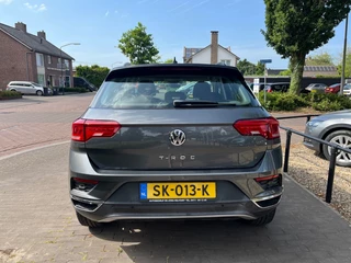Volkswagen T-Roc Volkswagen T-Roc 1.0 TSI STYLE / NAVI / CARPLAY / ADAP. CRUISE / 18'' LMV / DAB / PDC - afbeelding nr 5