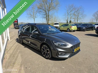 Ford Focus Ford Focus Wagon 1.5 EcoB ST Line X Full Options Pano/ACC/HUD/Winterpakket/Led - afbeelding nr 3