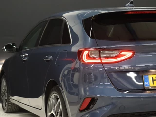 Kia Ceed Kia Ceed 1.0 T-GDi DynamicPlusLine [CARPLAY, CRUISE CONTROL, STOEL EN STUURVERWARMING, HALF LEDER, CAMERA, PDC ACHTER, CLIMATE CONTROL, NAVIGATIE, NIEUWSTAAT] - afbeelding nr 5