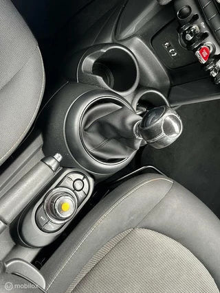 MINI Cooper Mini Mini 1.5 Cooper Business Navi*Cruise*Bluetooth*Sensor Achter - afbeelding nr 20