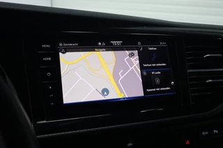 Volkswagen Transporter Volkswagen Transporter 2.0 TDI L2H1 Bulli 204PK Automaat | 15dkm NAP | Carplay - afbeelding nr 19