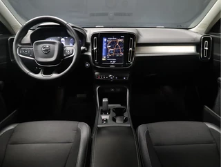 Volvo XC40 [APPLE CARPLAY,  DIGITAL DASH, ADAPTIVE CRUISE, TREKHAAK, ELEK ACHTERKLEP, UITWIJK ASSISTENT, NIEUWSTAAT] - afbeelding nr 4