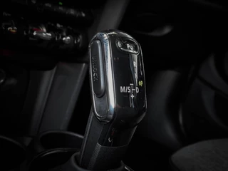 MINI One Mini Cooper One 1.5 Automaat  5-Deurs | CARPLAY | KEYLESS | CAMERA | DEALER ONDERHOUDEN - afbeelding nr 39