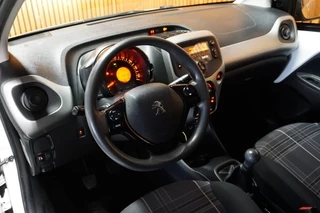 Peugeot 108 Peugeot 108 1.0 E-VTI 5 DRS/ AIRCO - afbeelding nr 13