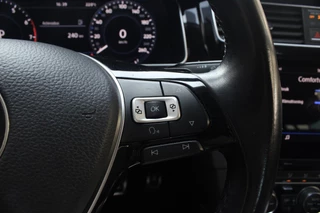 Volkswagen Golf Volkswagen Golf 1.4 TSI Highl Busi R-line | ACC | Camera | Stoel VW | Carplay - afbeelding nr 9