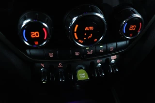 MINI Countryman Mini Countryman 2.0 Cooper S E ALL4 Chili | Panoramadak |  Carplay | Camera | Sportstoelen | Park Assist | Navigatie | Keyless | Climate control | PHEV - afbeelding nr 23