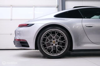 Porsche 911 Porsche 911 Coupe 3.0 Carrera | GT Silver | 992 | Schuifdak | 503PK 600NM | Apple carplay | Spyder RS velgen - afbeelding nr 9