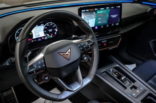 CUPRA Formentor CUPRA Formentor 1.4 e-Hybrid VZ Performance Pano|Leder|Memory|Stuurknoppen - afbeelding nr 6