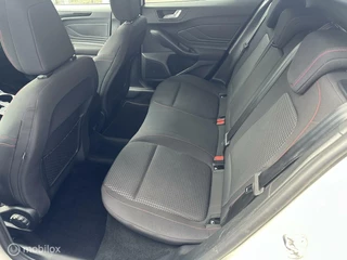 Ford Focus Ford Focus 1.5 EcoBoost ST LINE - afbeelding nr 5