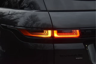 Land Rover Range Rover Evoque Land Rover Range Rover Evoque 1.5 P300e AWD R-Dynamic SE | Pano.dak | 360 gr.camera | Keyless | Elekt.stoelen | Carplay | Full LED | 20