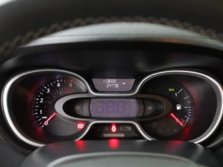 Renault Trafic Renault Trafic 2.0DCI 145PK Lang Personenbus | 9-Persoons | 2xSchuifdeur | Navigatie | Camera | Trekhaak - afbeelding nr 17