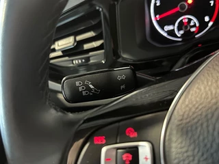 Volkswagen Polo Volkswagen Polo 1.0 TSI COMFORTLINE RIJKLAAR l NAP l LMV l AIRCO l ACC l - afbeelding nr 20