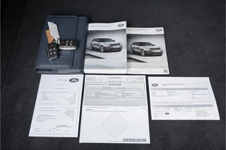 Land Rover Range Rover Velar Land Rover Range Rover Velar 2.0 P250 Turbo AWD Pano Black Pack Leder Meridian 20