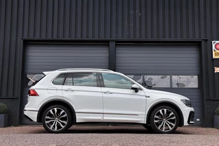 Volkswagen Tiguan Volkswagen Tiguan 2.0 TSI 4Motion 2x R-Line /LED/PANODAK/CAMERA/VIRTUAL/TREKHAAK/STOELVERW./HUD! - afbeelding nr 3