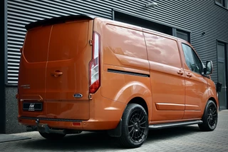 Ford Transit Custom Ford Transit Custom 320 2.0 TDCI AUT 170PK Limited | L+R Schuifdeur | Camera | Xenon | CarPlay | Standkachel | Trekhaak | Stoelverwarming | Airco | Dealer onderhouden | Raptor Edition | Nieuwe APK | Onderhoudsbeurt - afbeelding nr 8