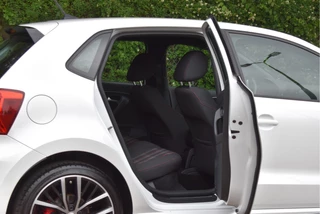 Volkswagen Polo Volkswagen Polo 1.8 TSI GTI 192 PK Executive | NL-Auto | Camera | Carplay | Cruise Contr | Climate Contr | Netjes | Origineel - afbeelding nr 10