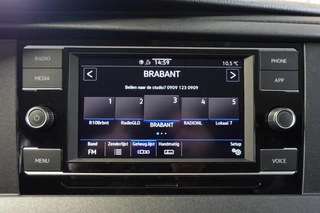 Volkswagen Transporter Volkswagen Transporter 150pk Automaat L2H1 28 Highline Navigatie Apple Carplay Cruise control Airco 3-Zits Euro6 - afbeelding nr 20