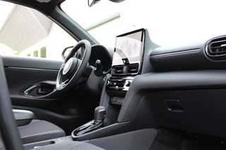 Toyota Yaris Cross Toyota Yaris Cross 1.5 Hybr 130 Dynamic + Comfort Pakket - afbeelding nr 24