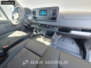 Mercedes-Benz Sprinter Mercedes Sprinter 317 CDI Automaat L2H2 3500KG Trekhaak Airco Camera MBUX CarPlay Euro6 L2 12m3 Airco Trekhaak - afbeelding nr 10