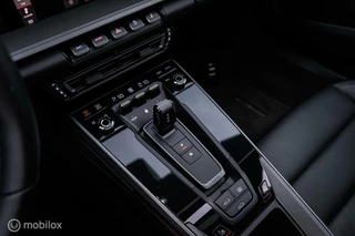 Porsche 911 Porsche 911 Coupe 3.0 Carrera | GT Silver | 992 | Schuifdak | 503PK 600NM | Apple carplay | Spyder RS velgen - afbeelding nr 62