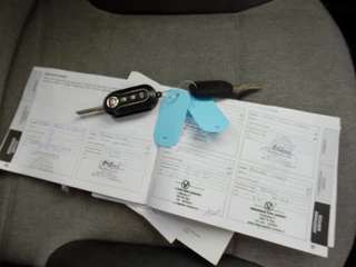 Fiat Panda Fiat Panda Hybrid | Cross | Clima | Voorruit + Stoel verwarming | Pdc | - afbeelding nr 15