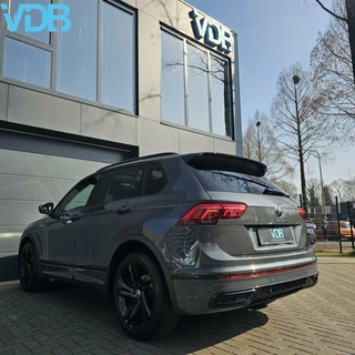 Volkswagen Tiguan Volkswagen Tiguan 1.5 TSI R-Line BLACKSTYLE HARMAN DELFIN!! - afbeelding nr 9